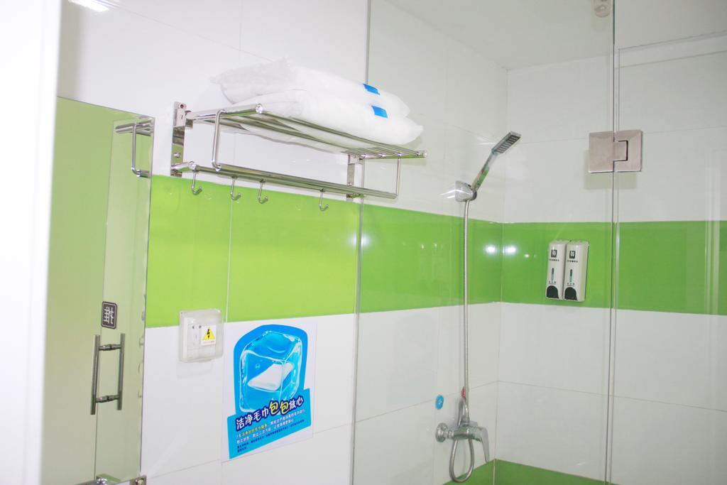 7Days Inn Guangzhou Longkou East Номер фото