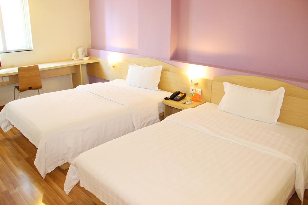 7Days Inn Guangzhou Longkou East Екстер'єр фото