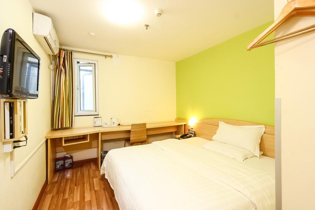 7Days Inn Guangzhou Longkou East Екстер'єр фото