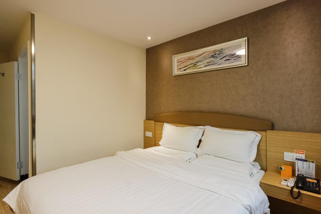 7Days Inn Guangzhou Longkou East Екстер'єр фото
