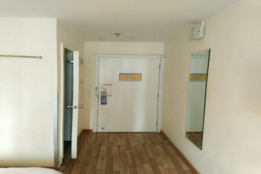 7Days Inn Guangzhou Longkou East Екстер'єр фото
